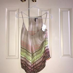 Women’s size small brand new blouse!